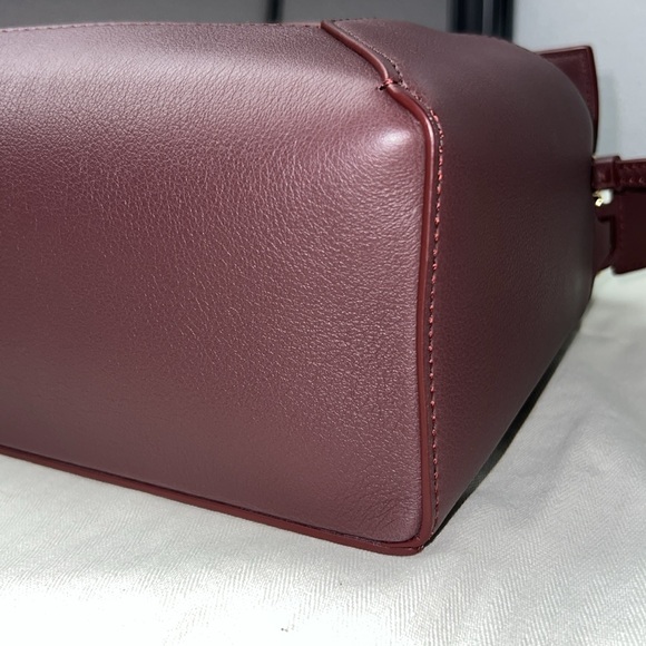 *SOLD* NWT Loewe small edge puzzle bag in dark burgundy - Picture 16 of 16